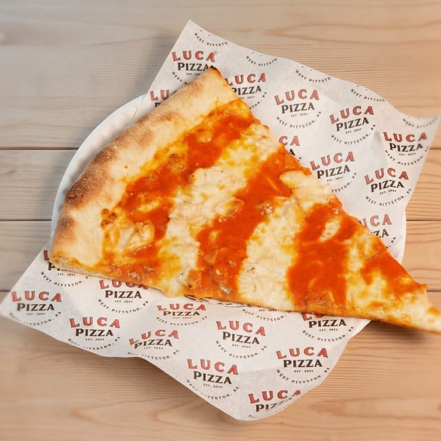 THCR Buffalo Chicken Specialty Pizza.